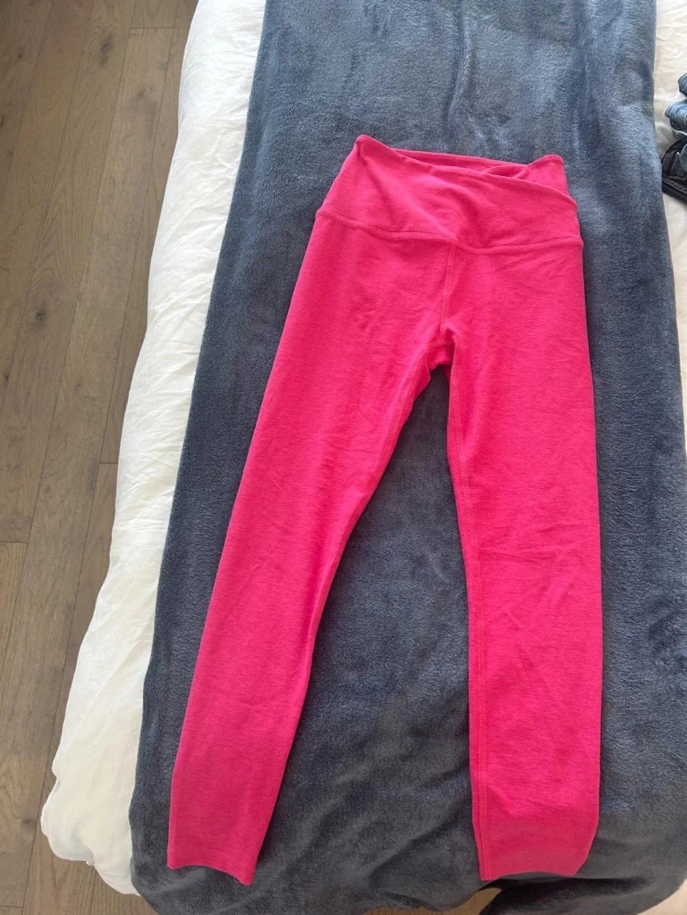 Beyond Yoga Spacedye Hot Pink Set - tank & crossover Leggings - Picture 5 of 6
